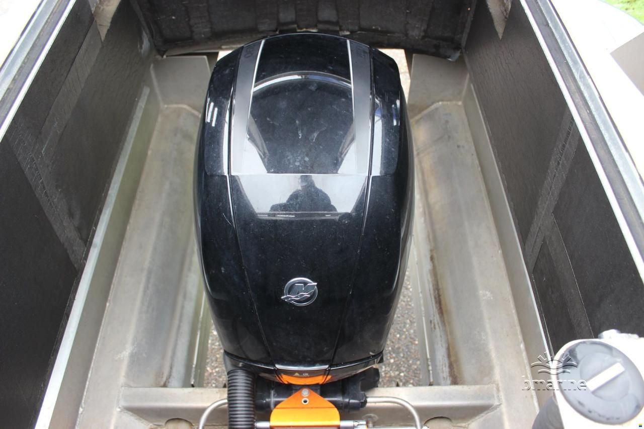 Van Vossen Tender Cabin 1000