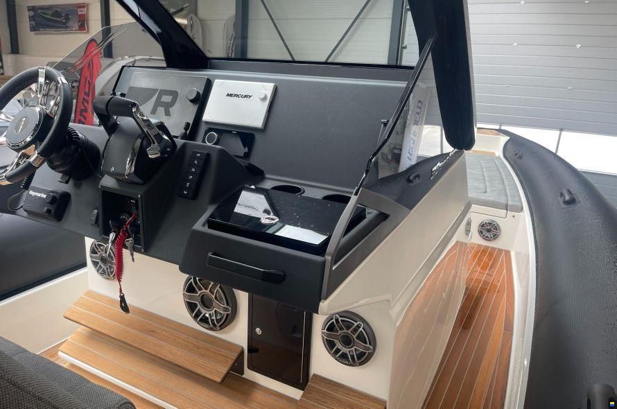 Technohull 38 Grand Sport