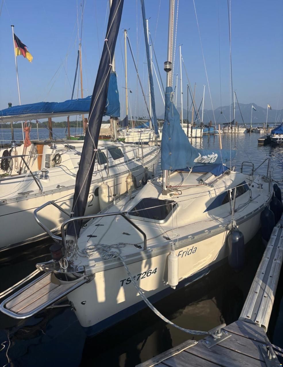 Bavaria 606