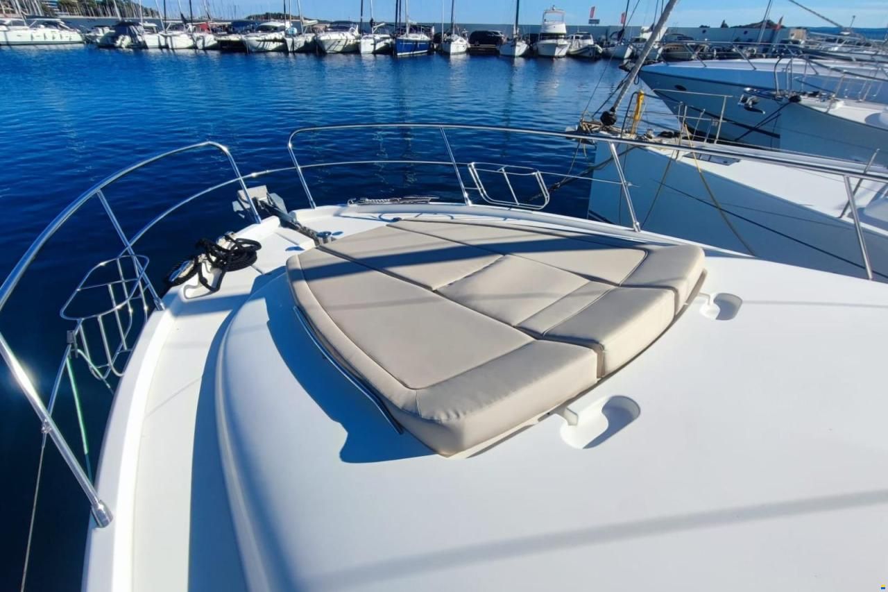Jeanneau Prestige 46