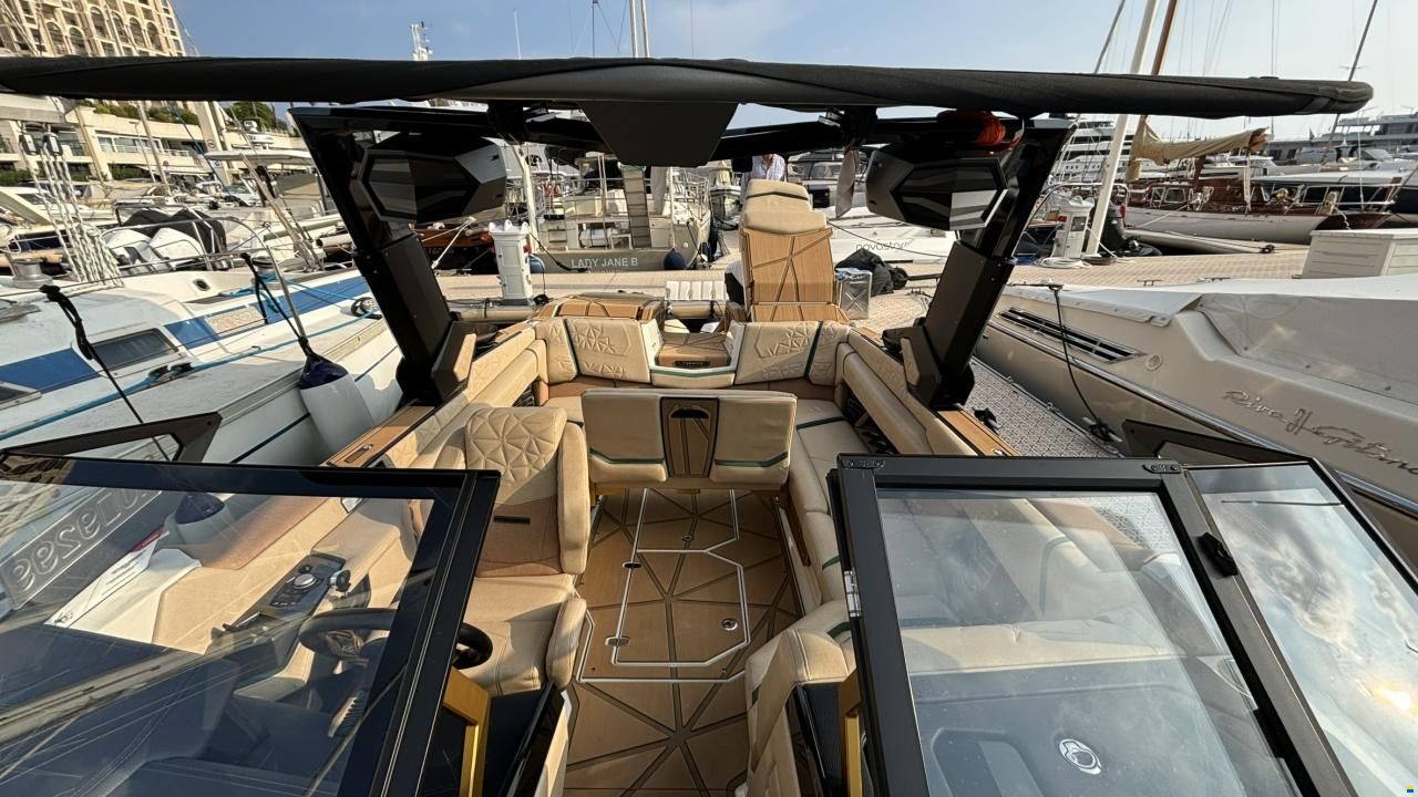 Nautique Super Air Nautique Paragon 25
