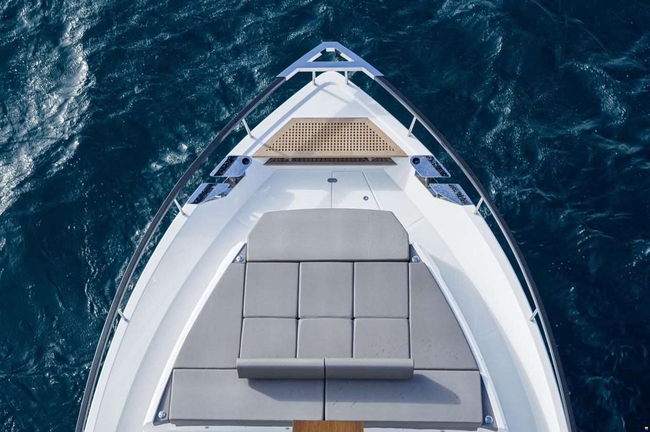 Astondoa As8