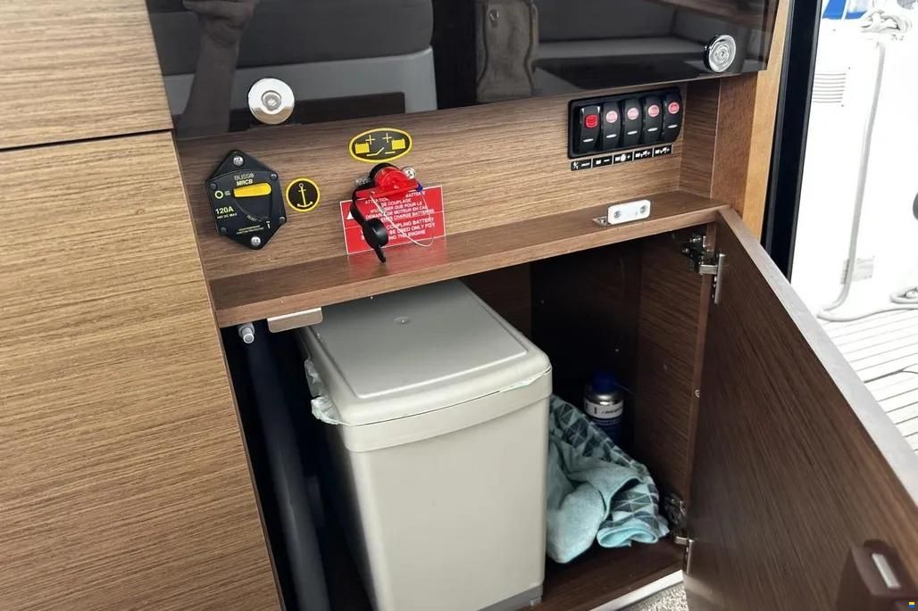 Jeanneau Merry Fisher 1095