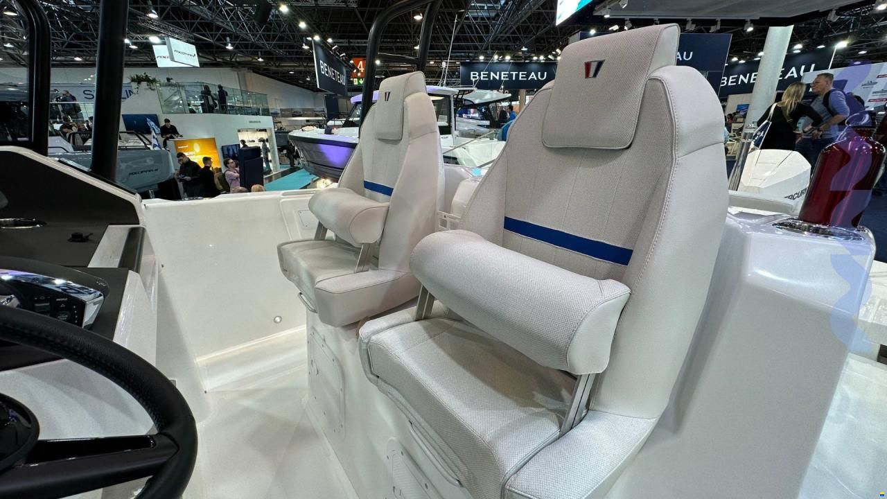 Wellcraft 28 T-TOP