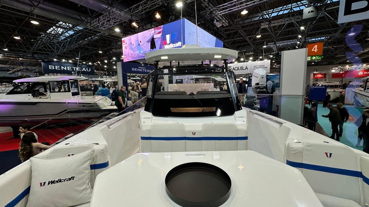 Wellcraft 28 T-TOP