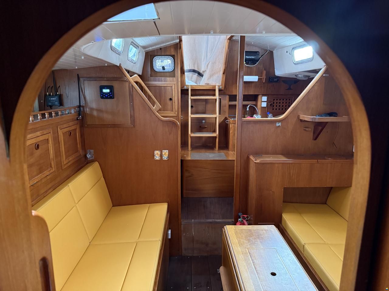 Tradewind 35
