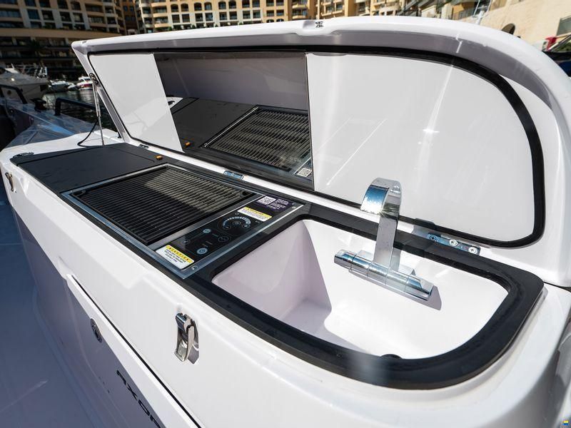 Axopar 45 Cross-Top