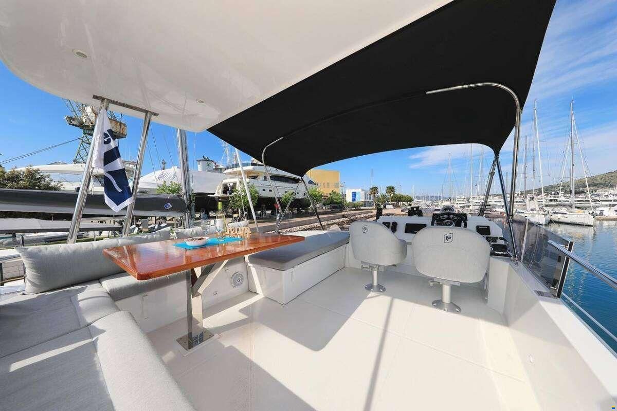 Fountaine Pajot MY 37