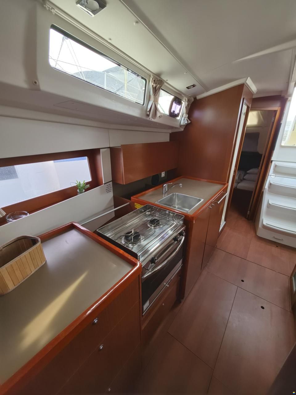 Beneteau OCEANIS 38.1