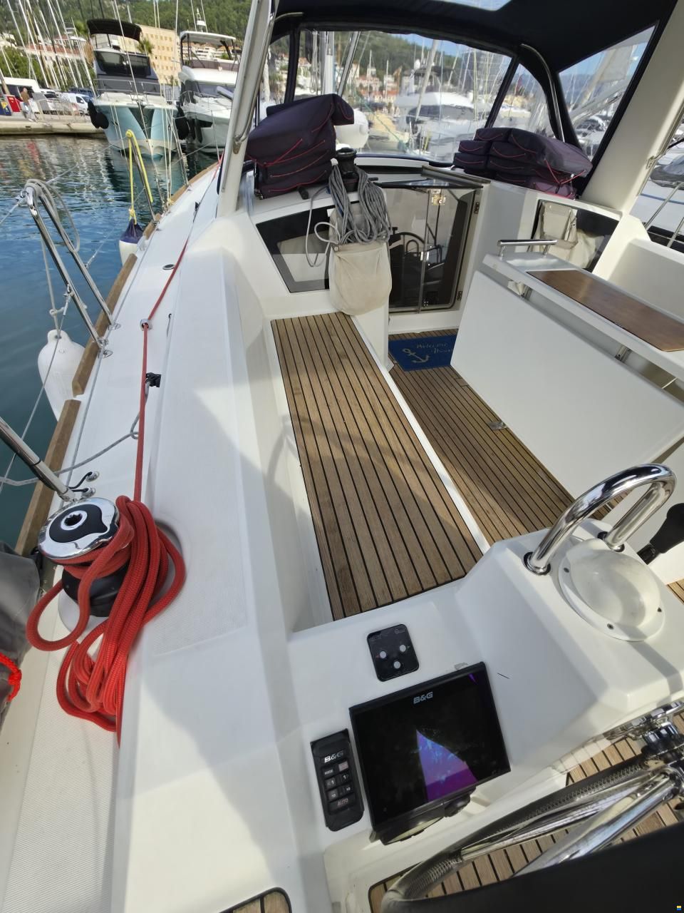 Beneteau OCEANIS 38.1