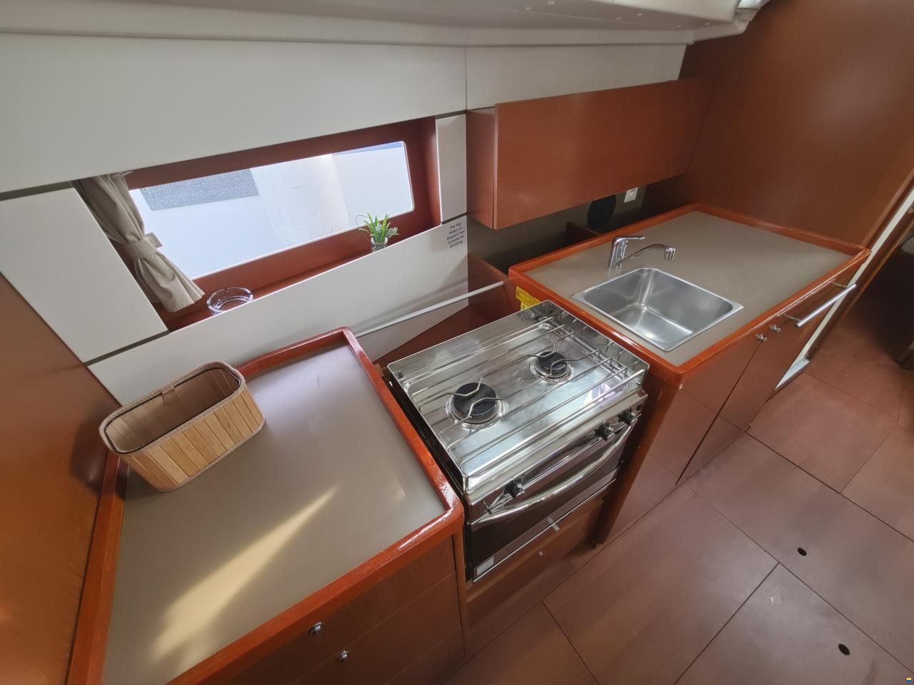Beneteau OCEANIS 38.1