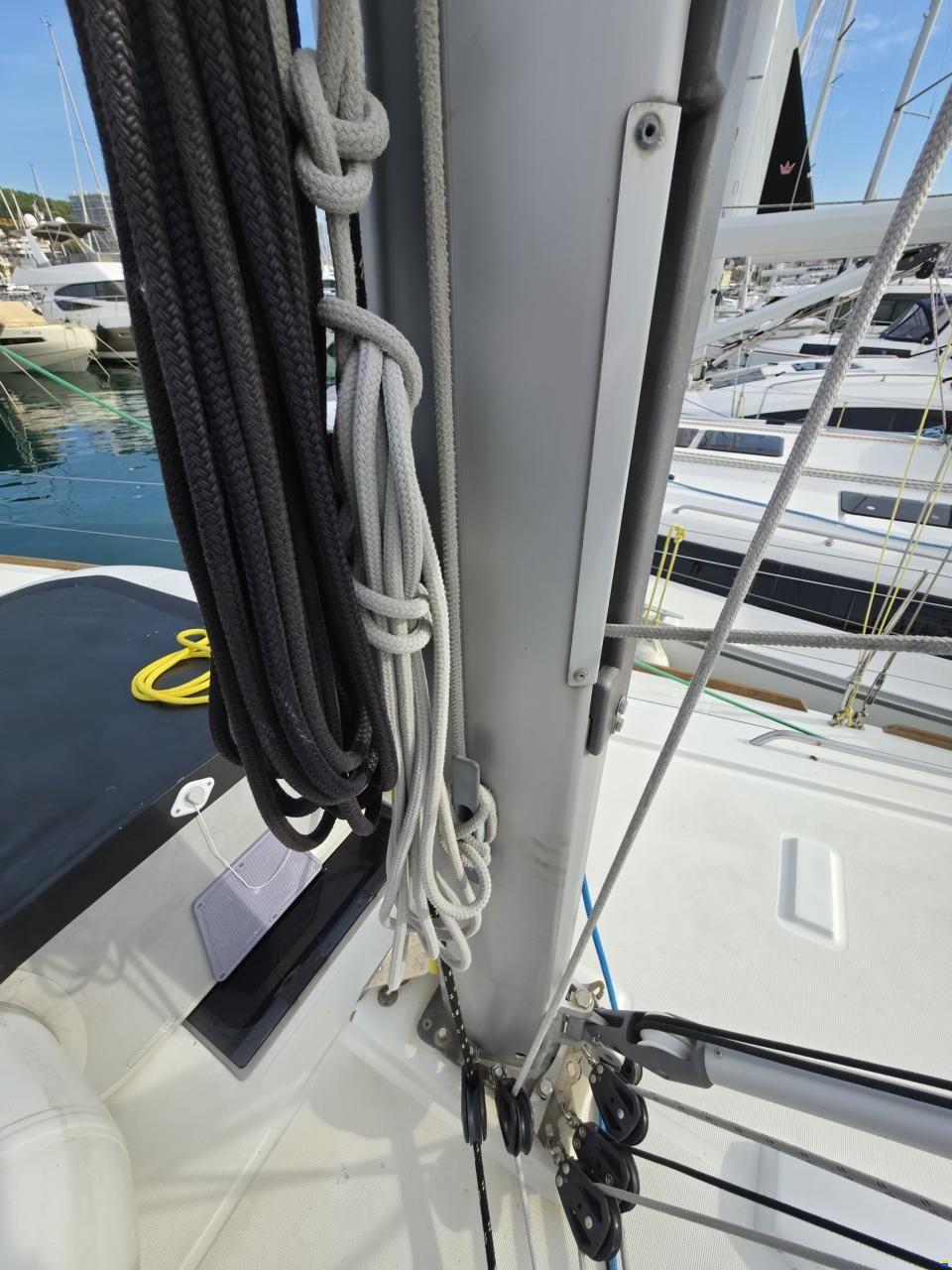 Beneteau OCEANIS 38.1