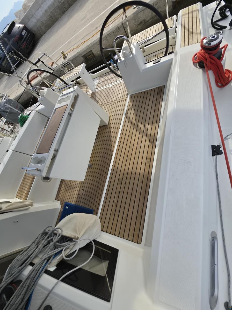 Beneteau OCEANIS 38.1