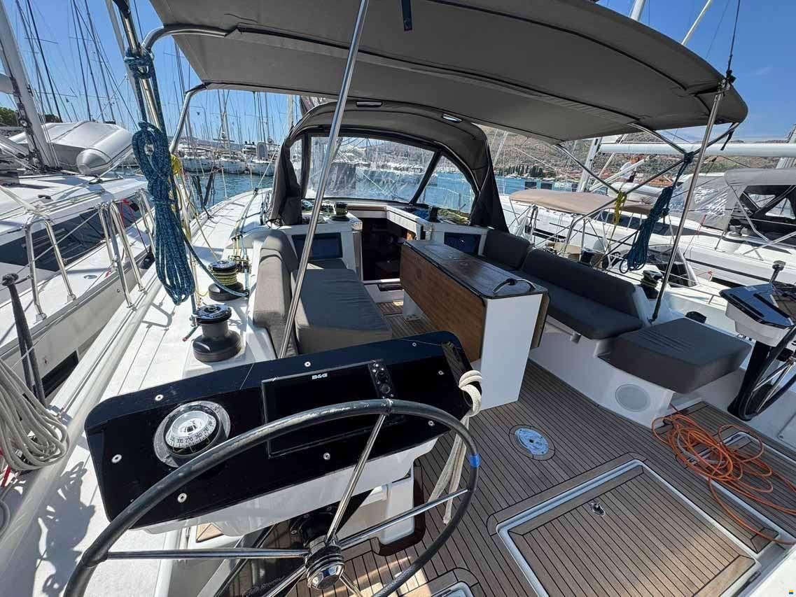 Dufour 44