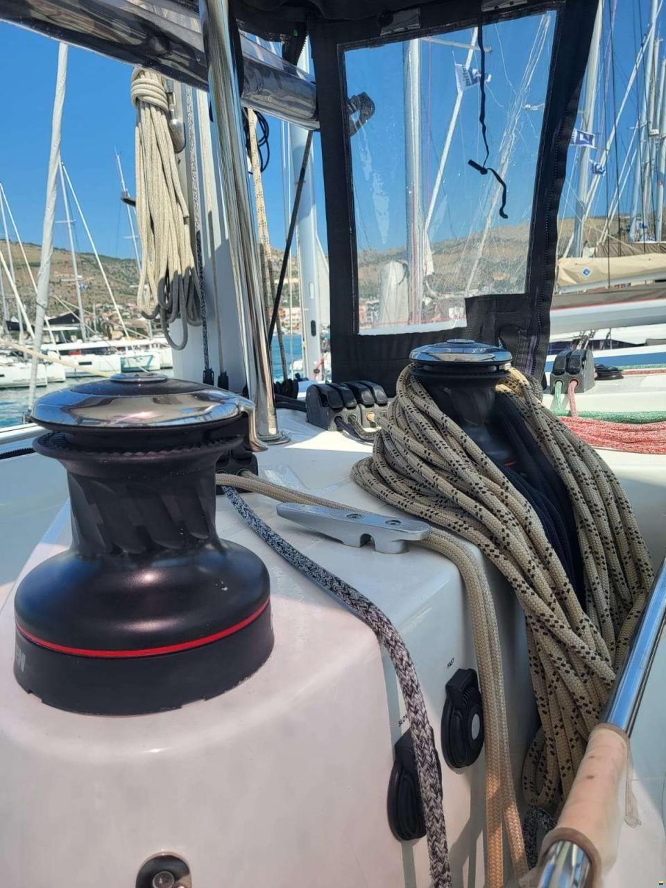 Lagoon 42