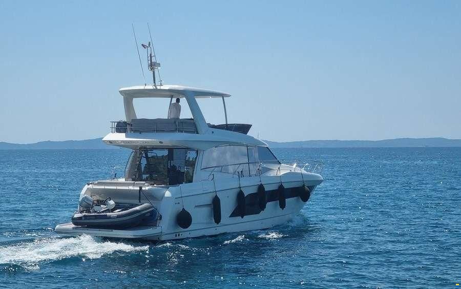 Prestige 590