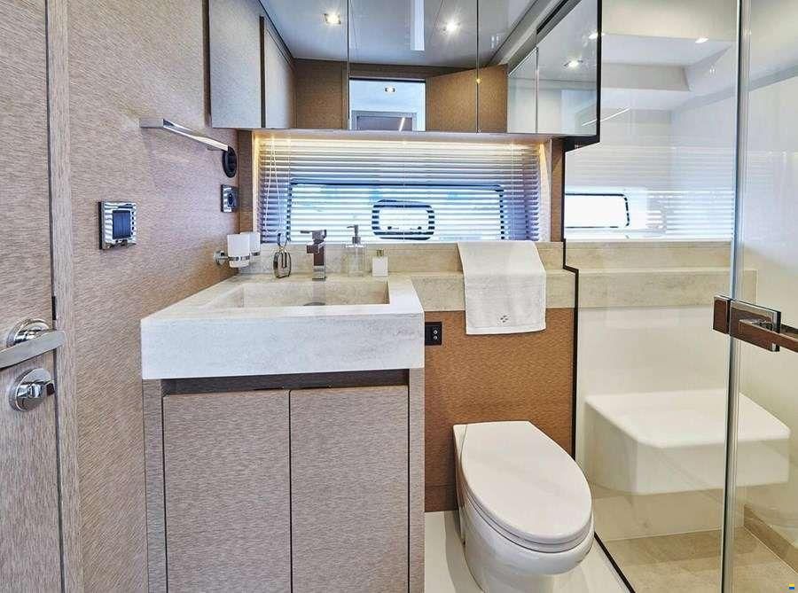 Prestige 590