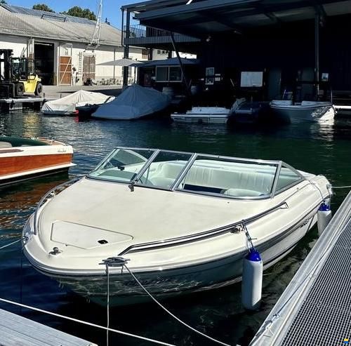 Sea Ray 180 cb