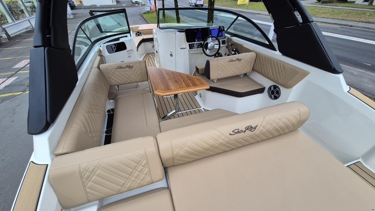 Sea Ray SDX 230 Europe