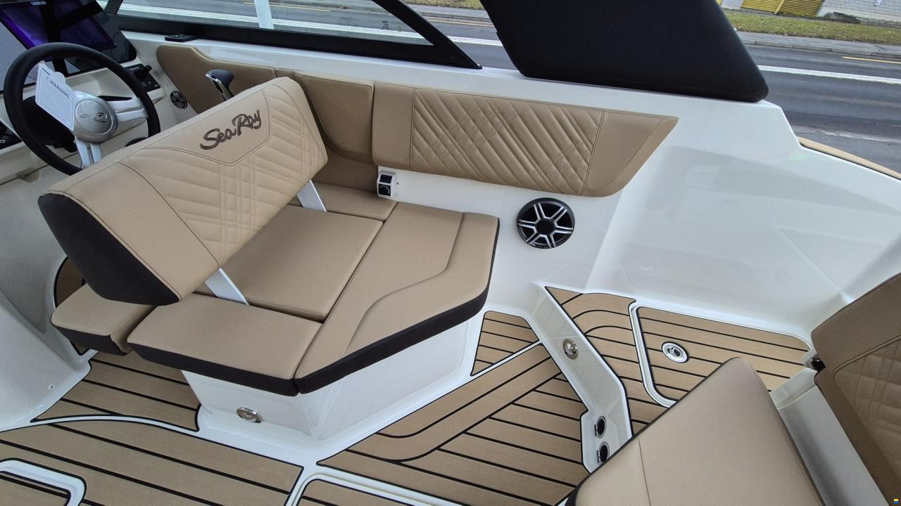 Sea Ray SDX 230 Europe