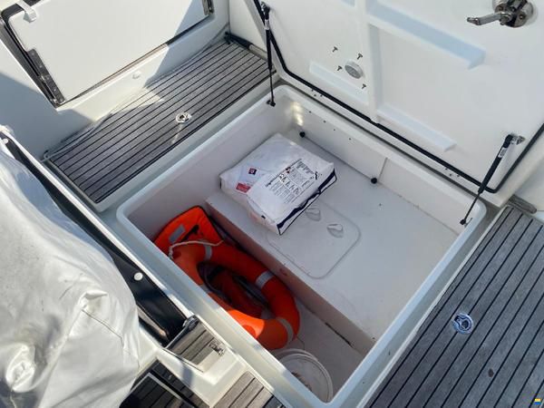 Beneteau Flyer 8.8 SUNdeck