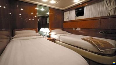 Falcon Yachts Falcon 100