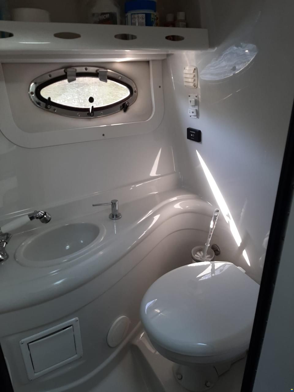 Crownline 250 CR