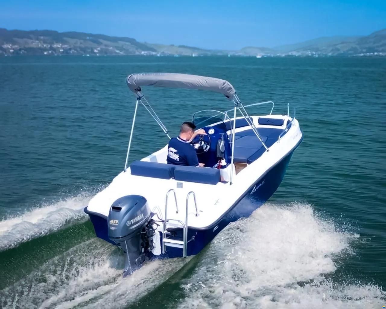 Nireus 490 Comfort / Blau