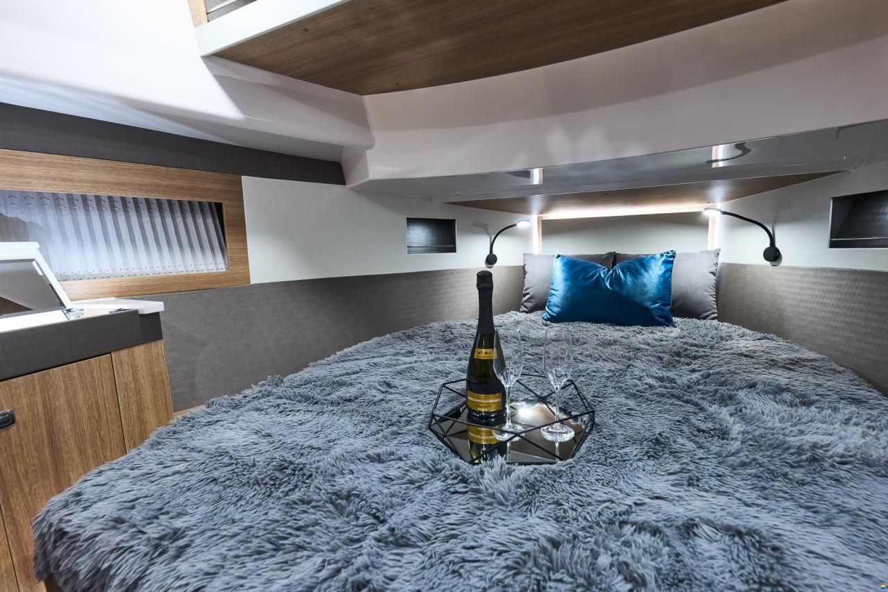 Northman 1300 Diesel with Flybridge