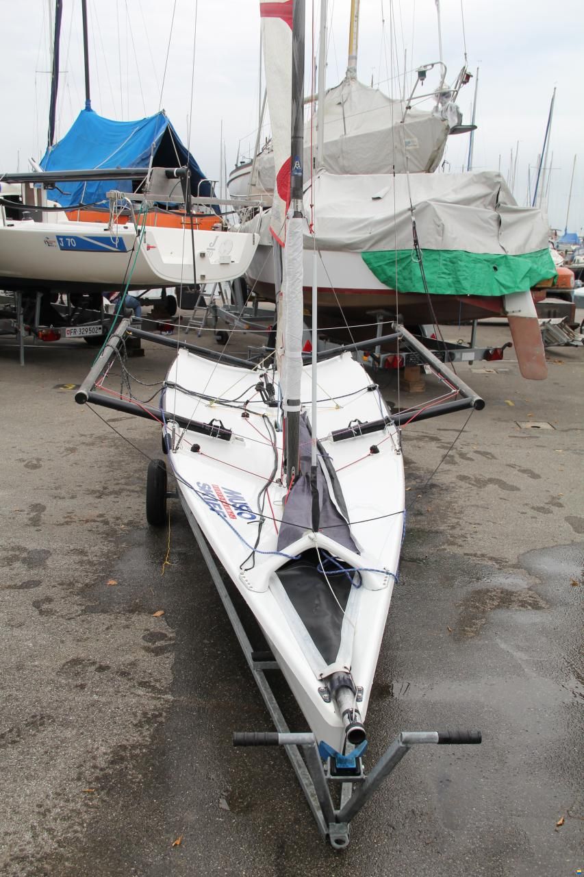 Ovington Musto Performace Skiff