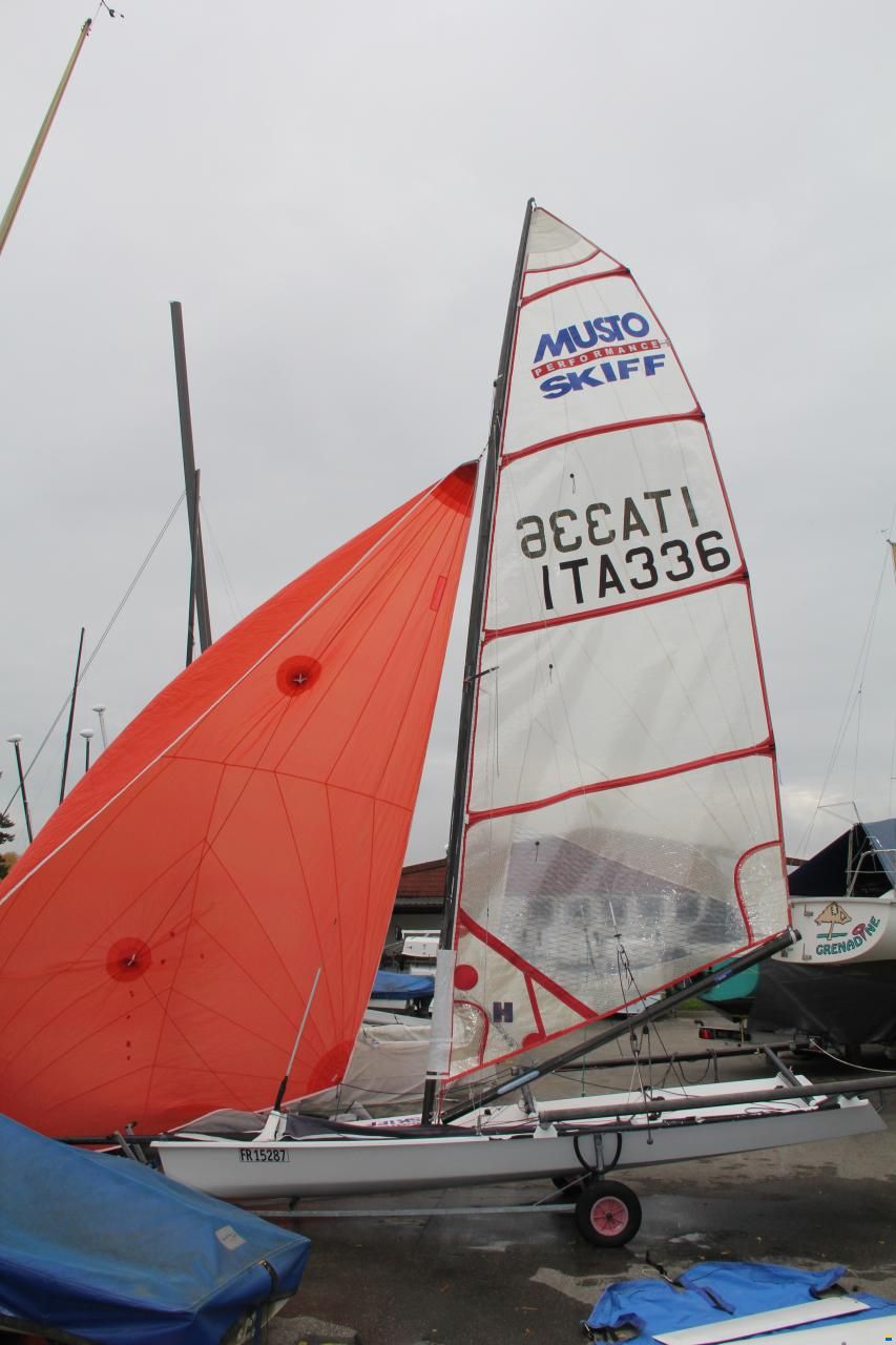 Ovington Musto Performace Skiff