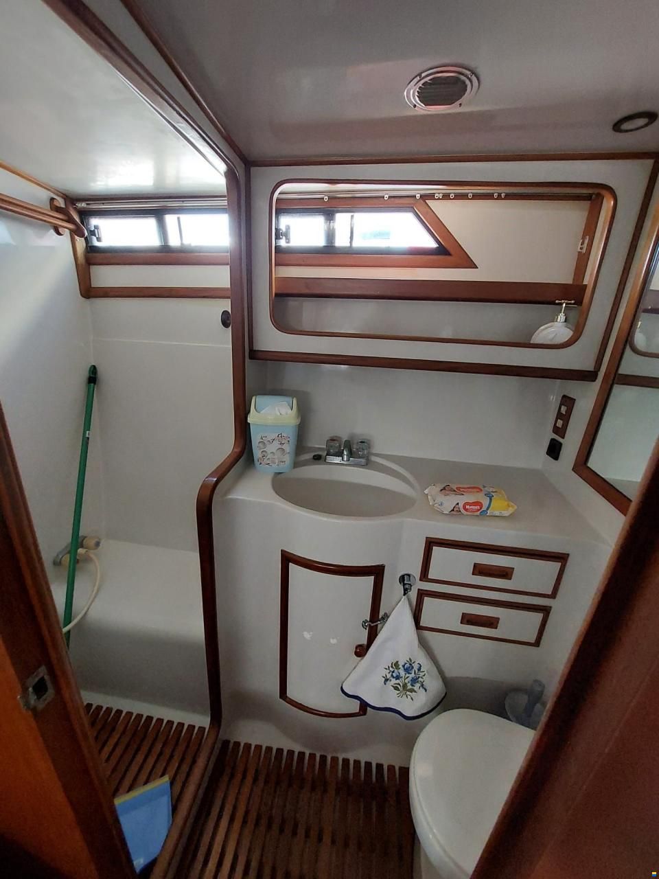 EDER SHIP TRAWLER 36