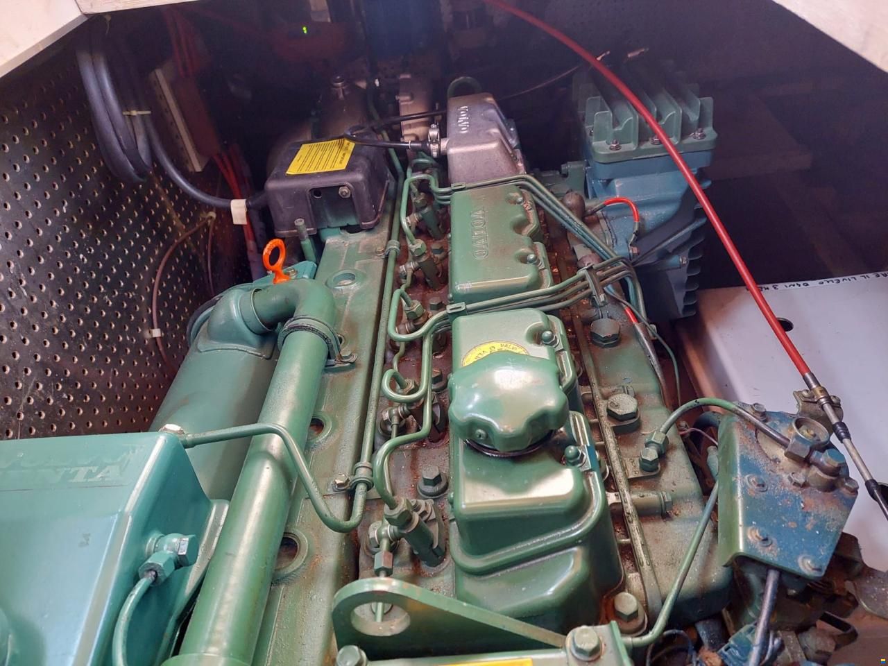 EDER SHIP TRAWLER 36
