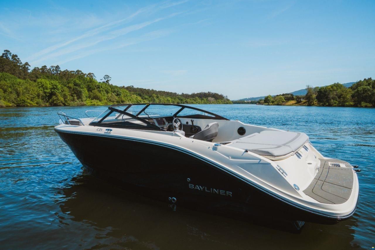 Bayliner C21 INBOARD