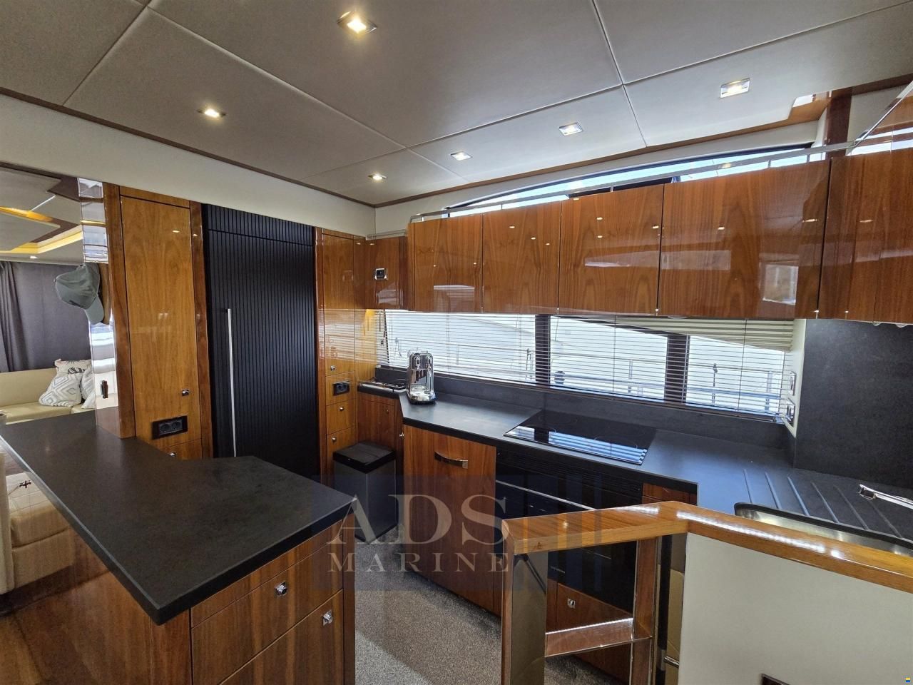 Sunseeker Manhattan 73