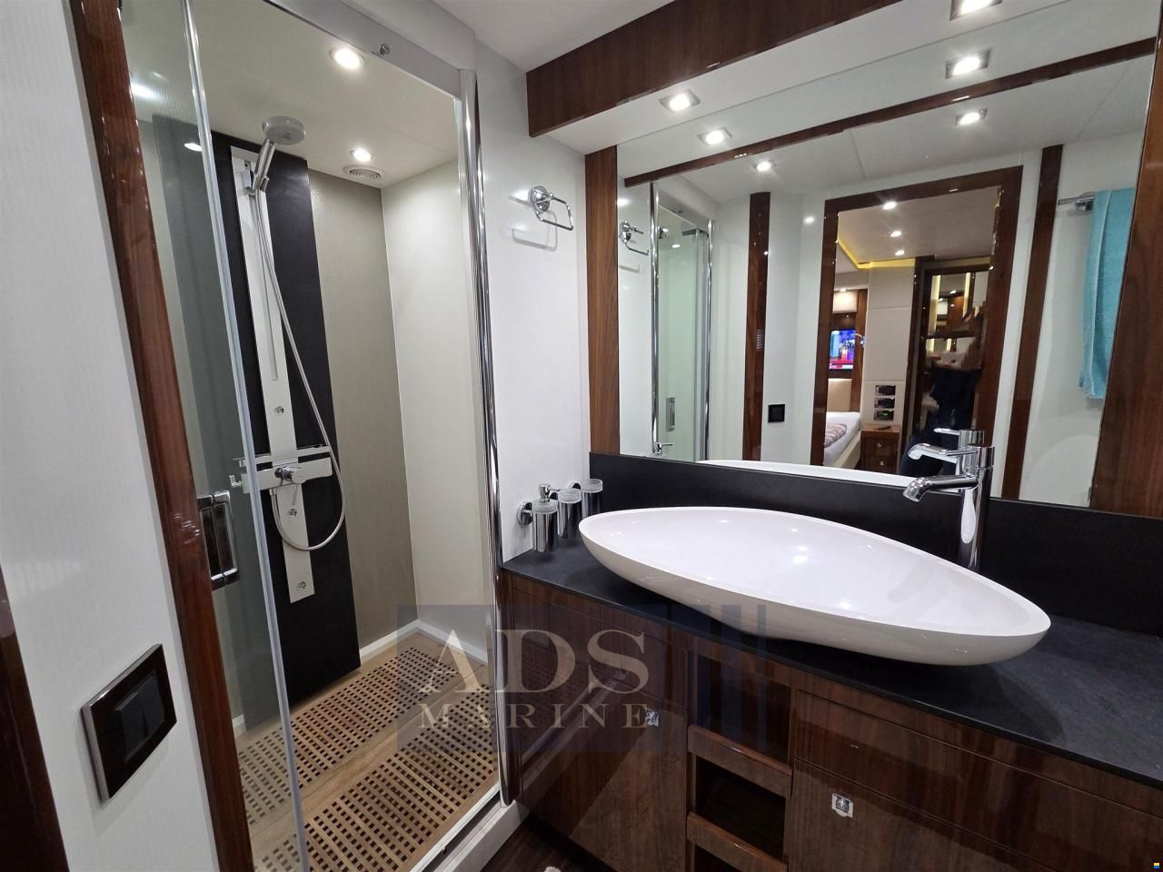 Sunseeker Manhattan 73