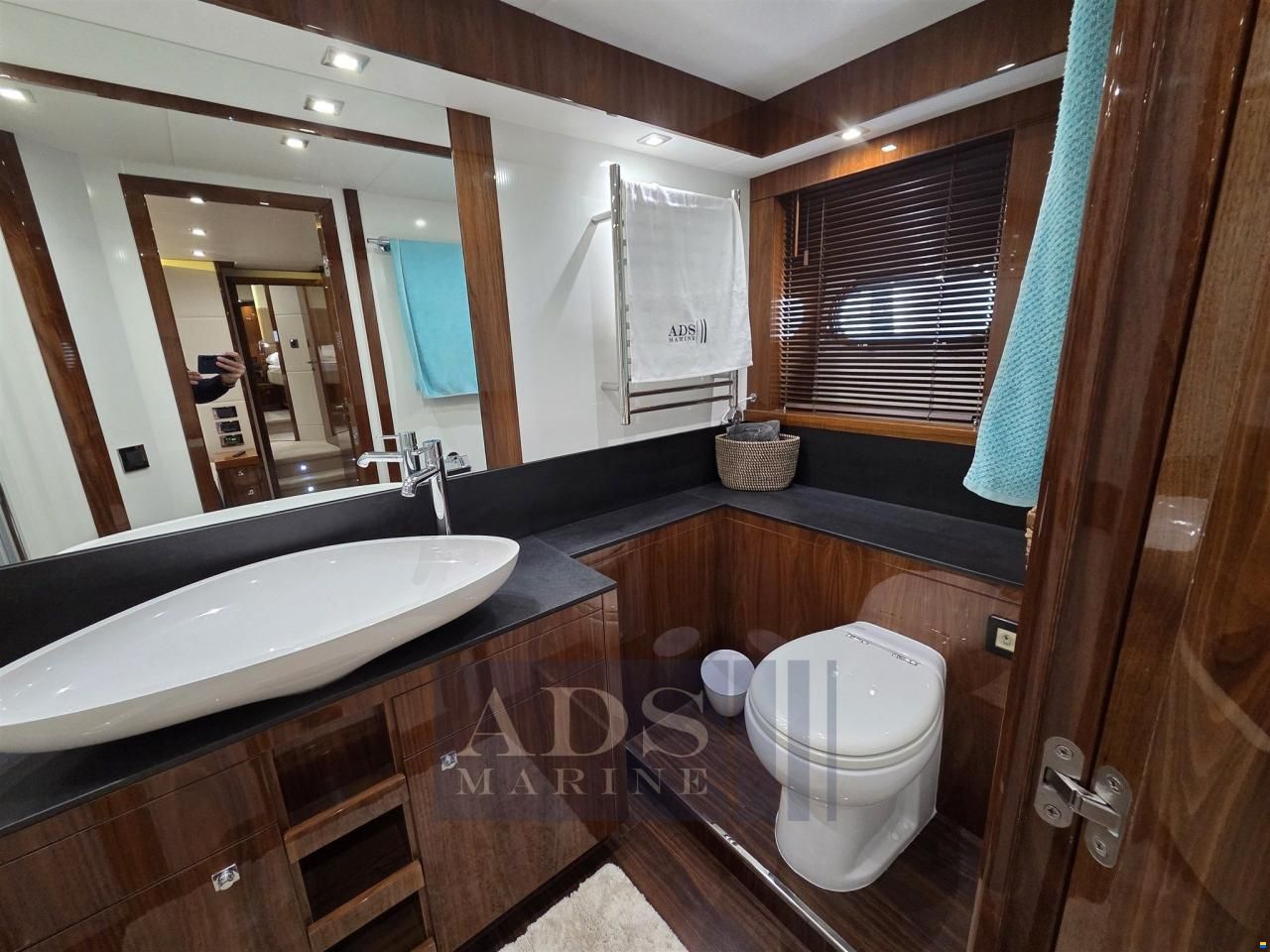 Sunseeker Manhattan 73