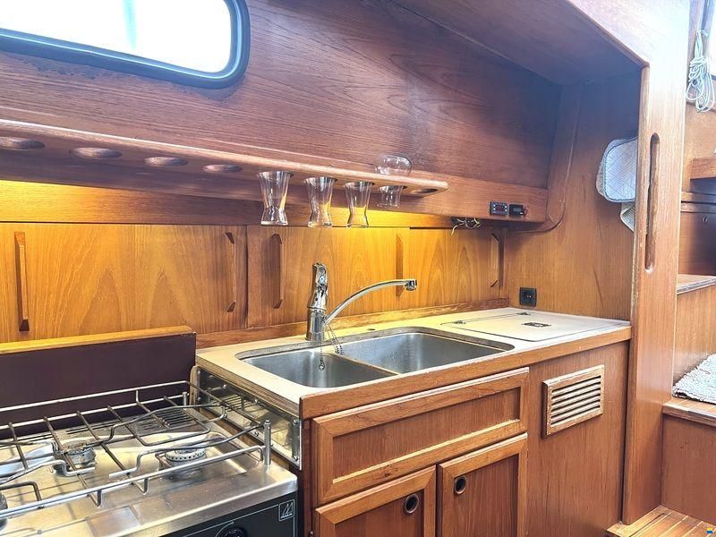 Nauticat 36