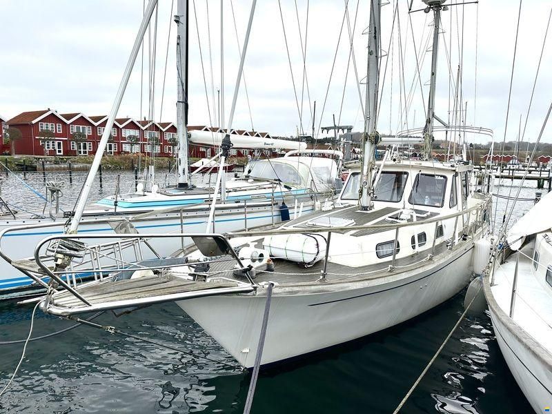 Nauticat 36