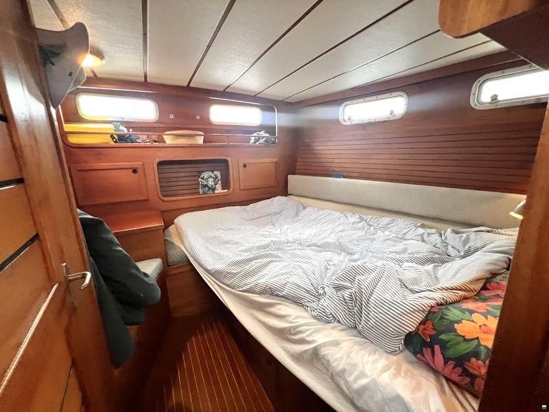 Nauticat 36