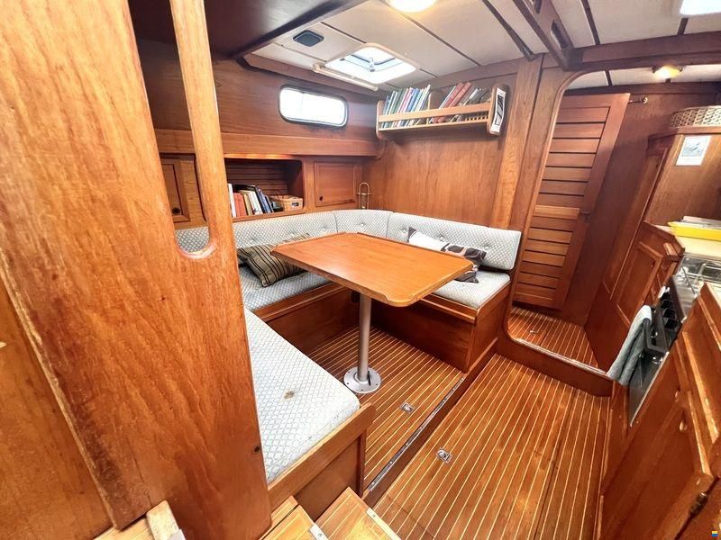 Nauticat 36