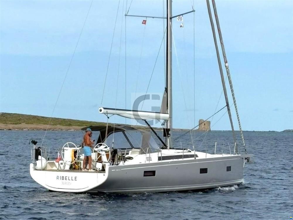 Beneteau First 44
