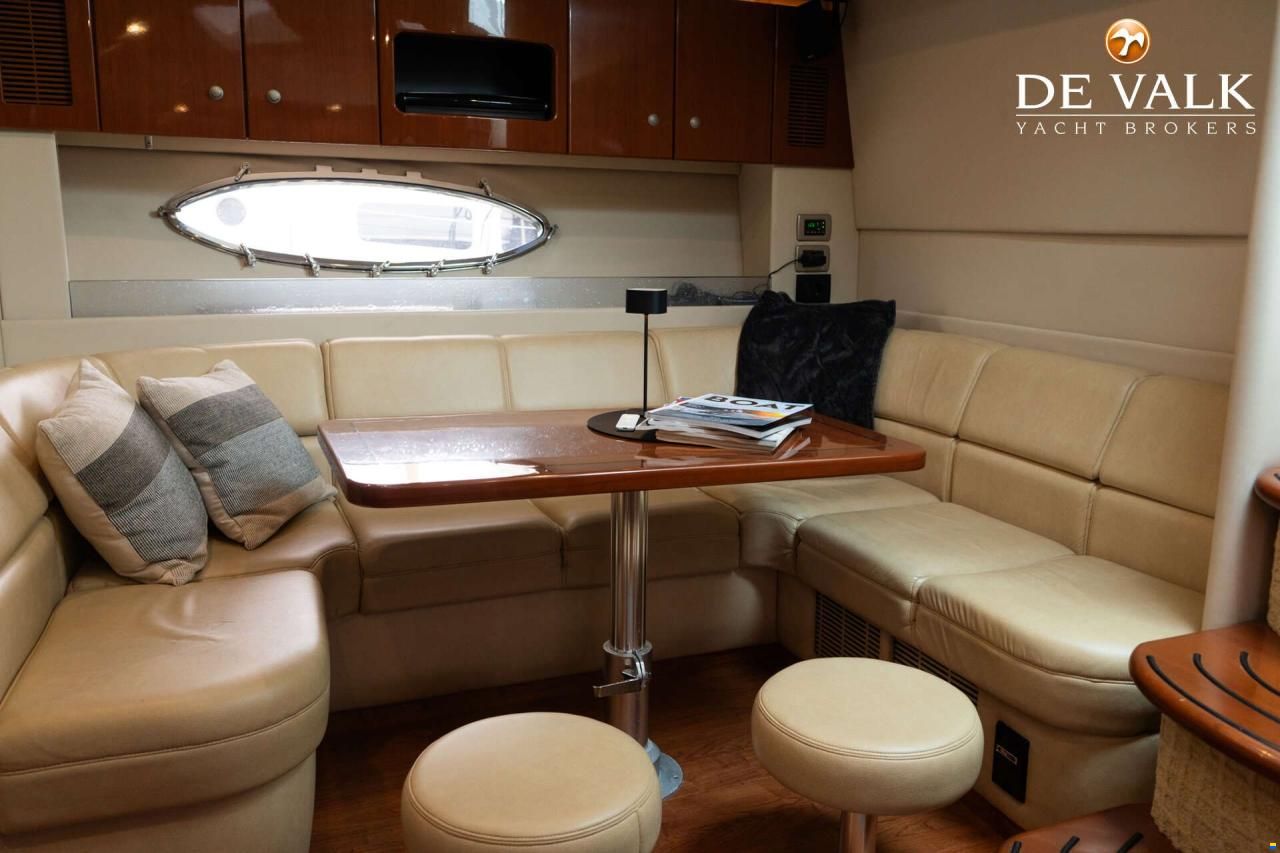 Formula 45 Yacht.