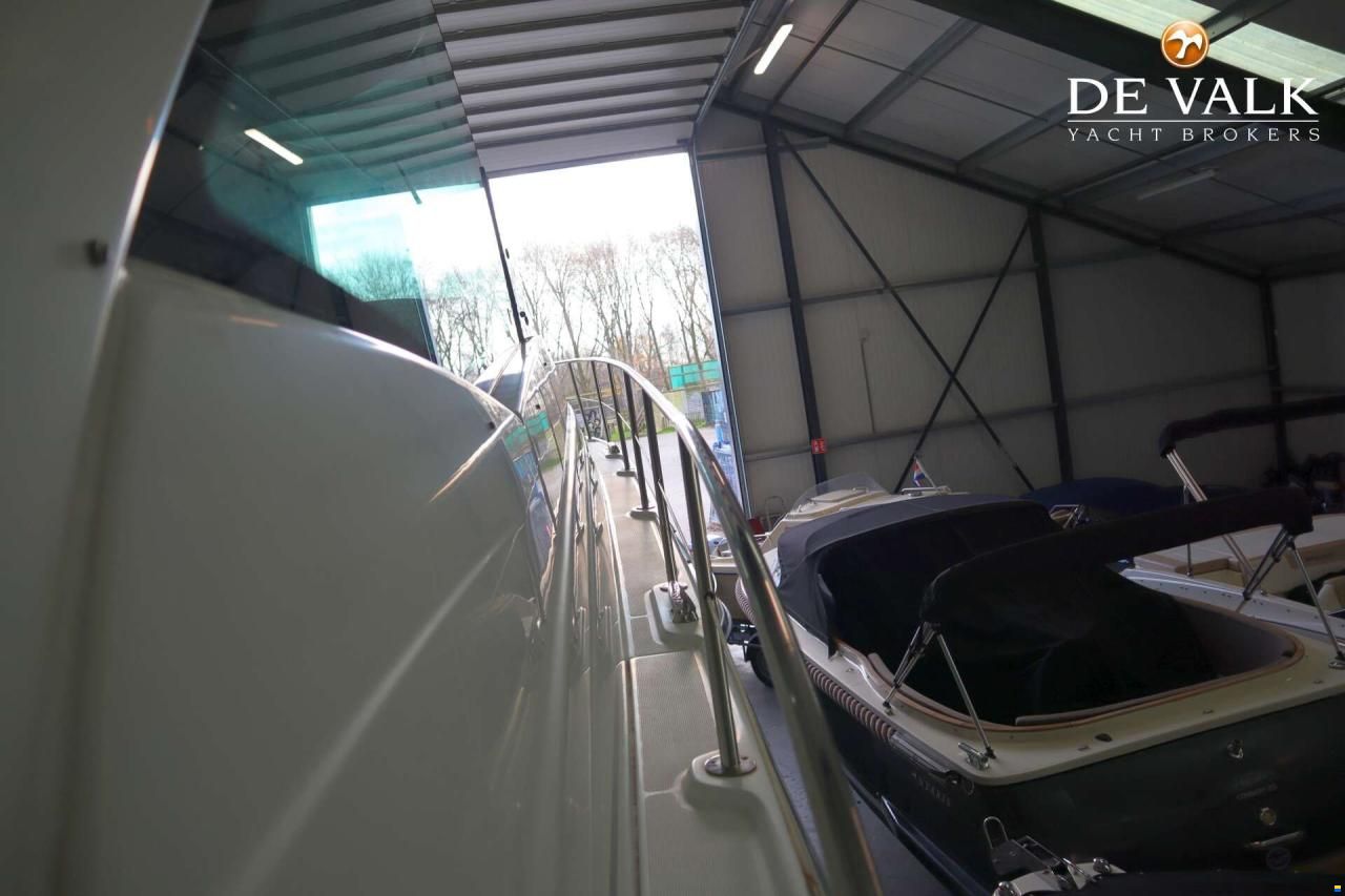 Formula 45 Yacht.