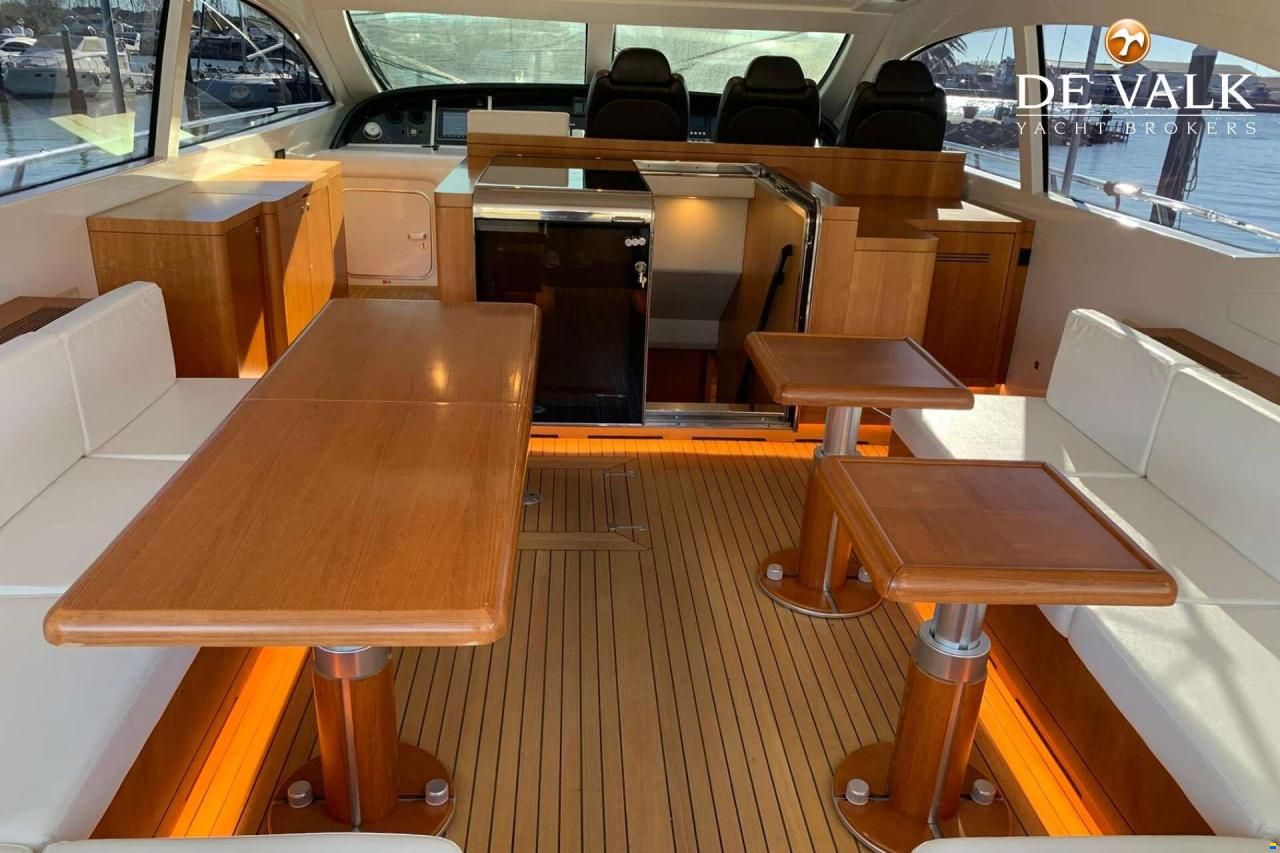 Mangusta 72