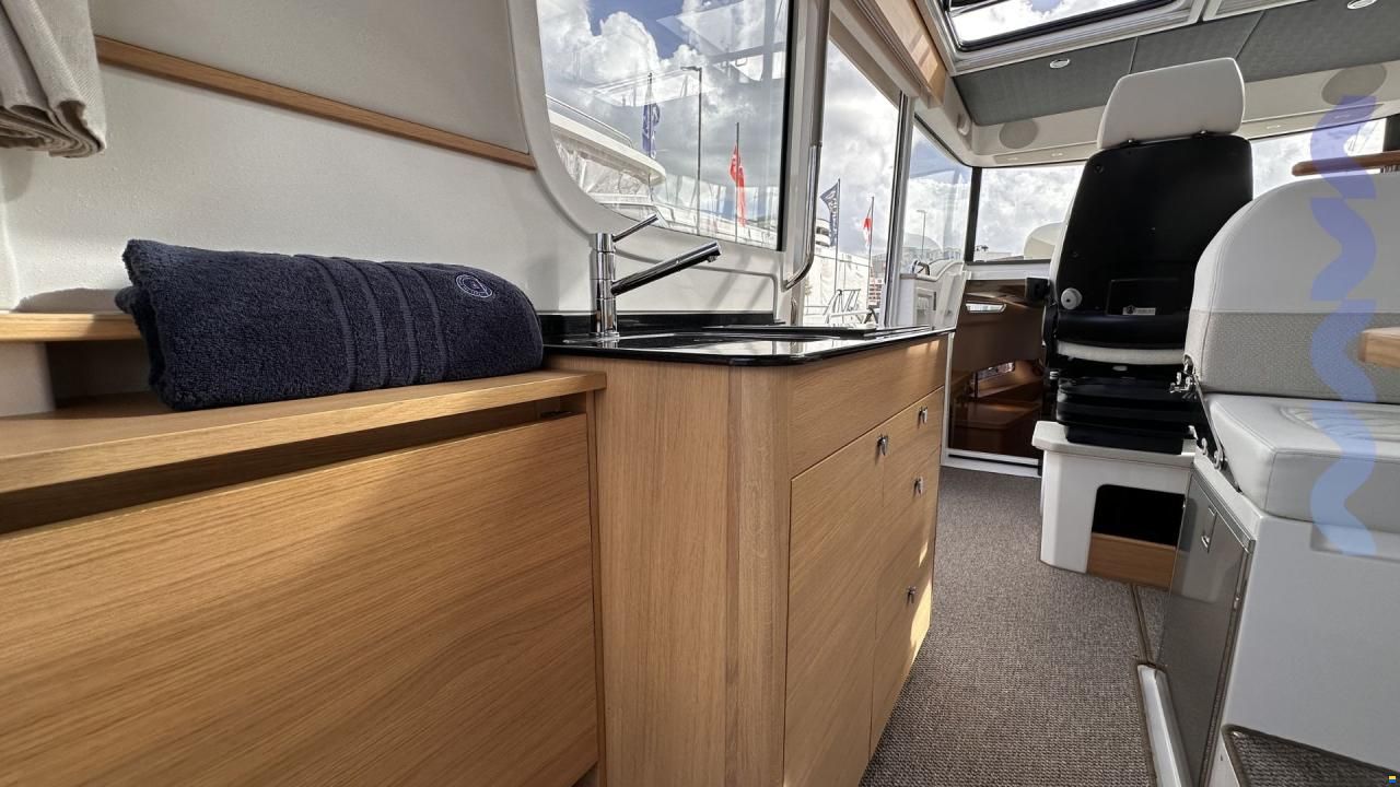 Nimbus COMMUTER 11