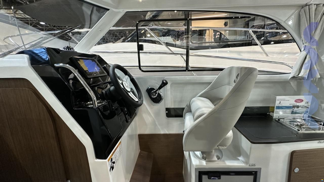 Beneteau ANTARES 8 V2