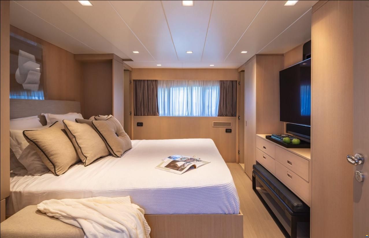 Admiral Yachts Admiral 31m
