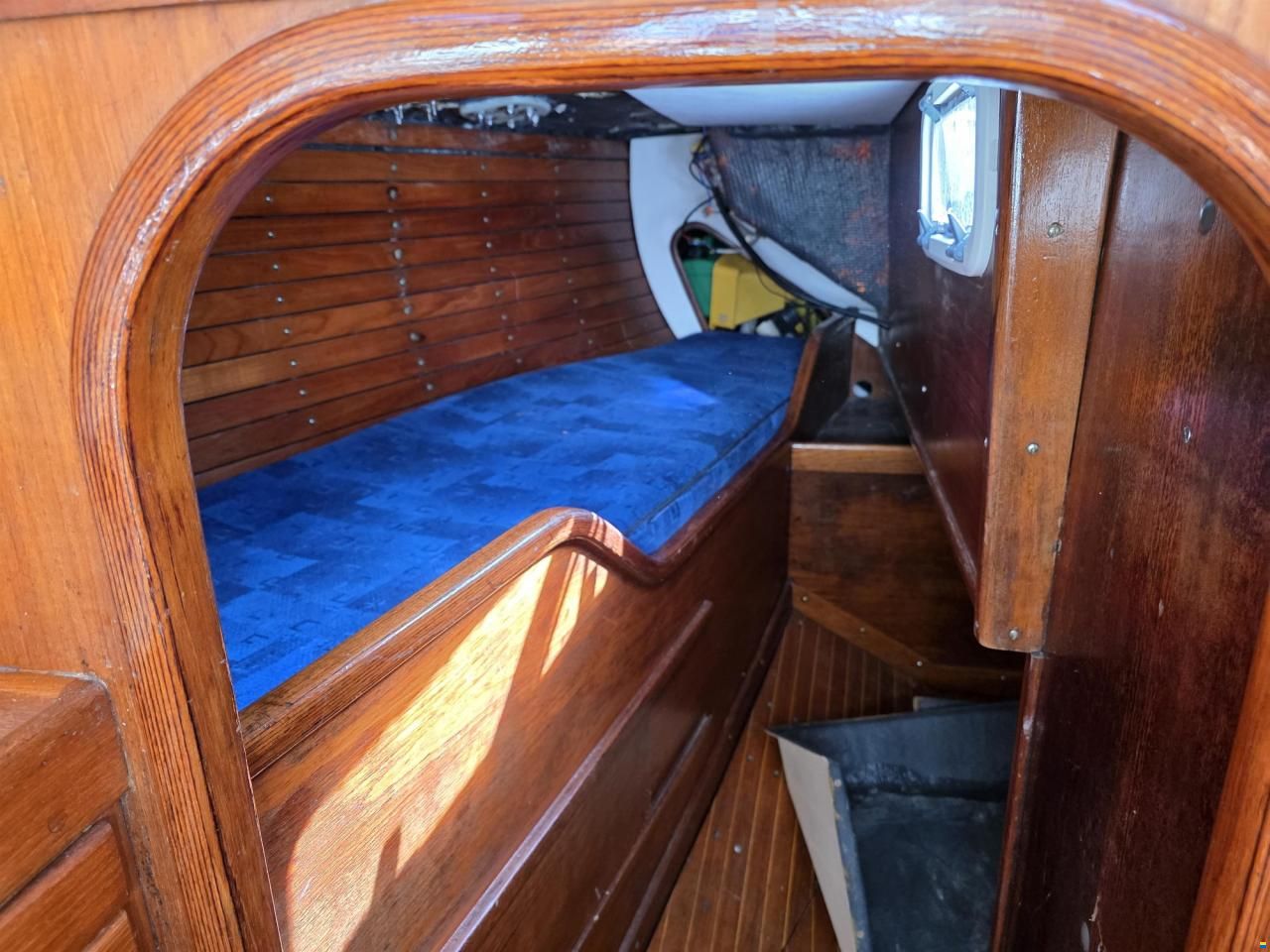 Nautors Swan 37