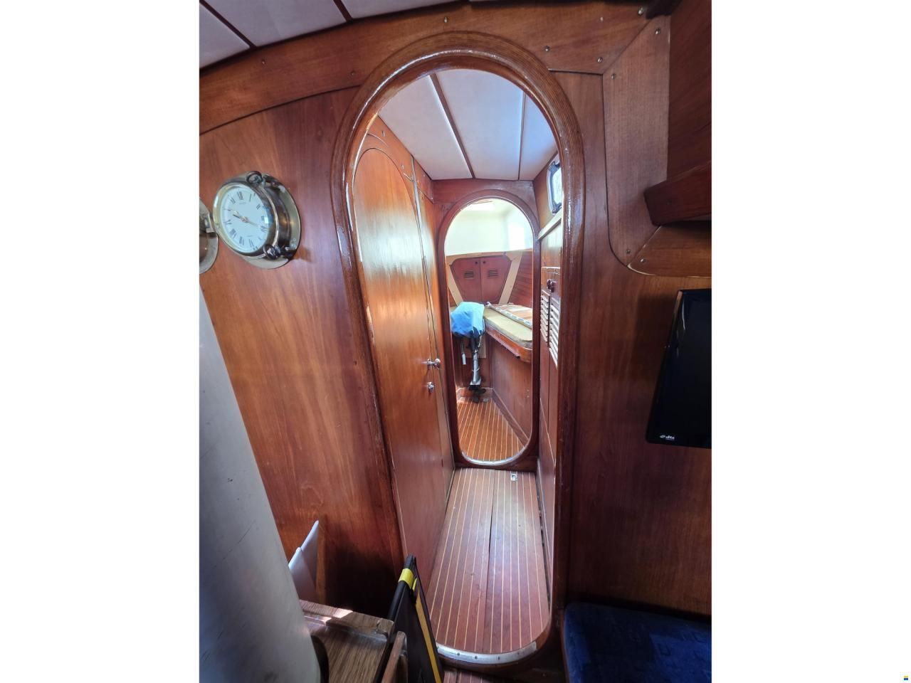 Nautors Swan 37